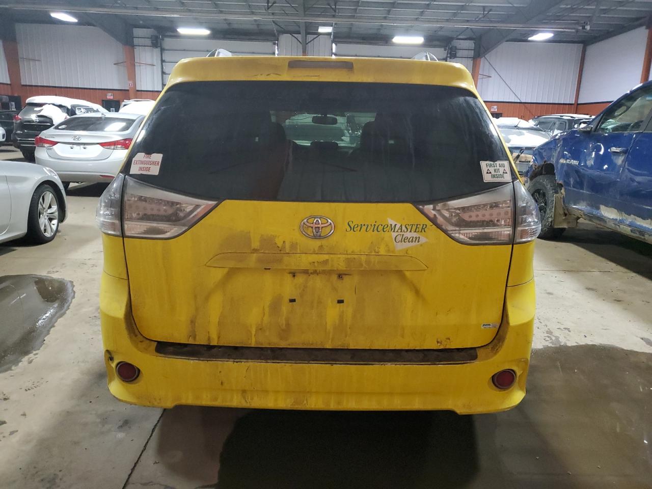 2013 Toyota Sienna - Image 6