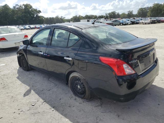  NISSAN VERSA 2017 Чорний