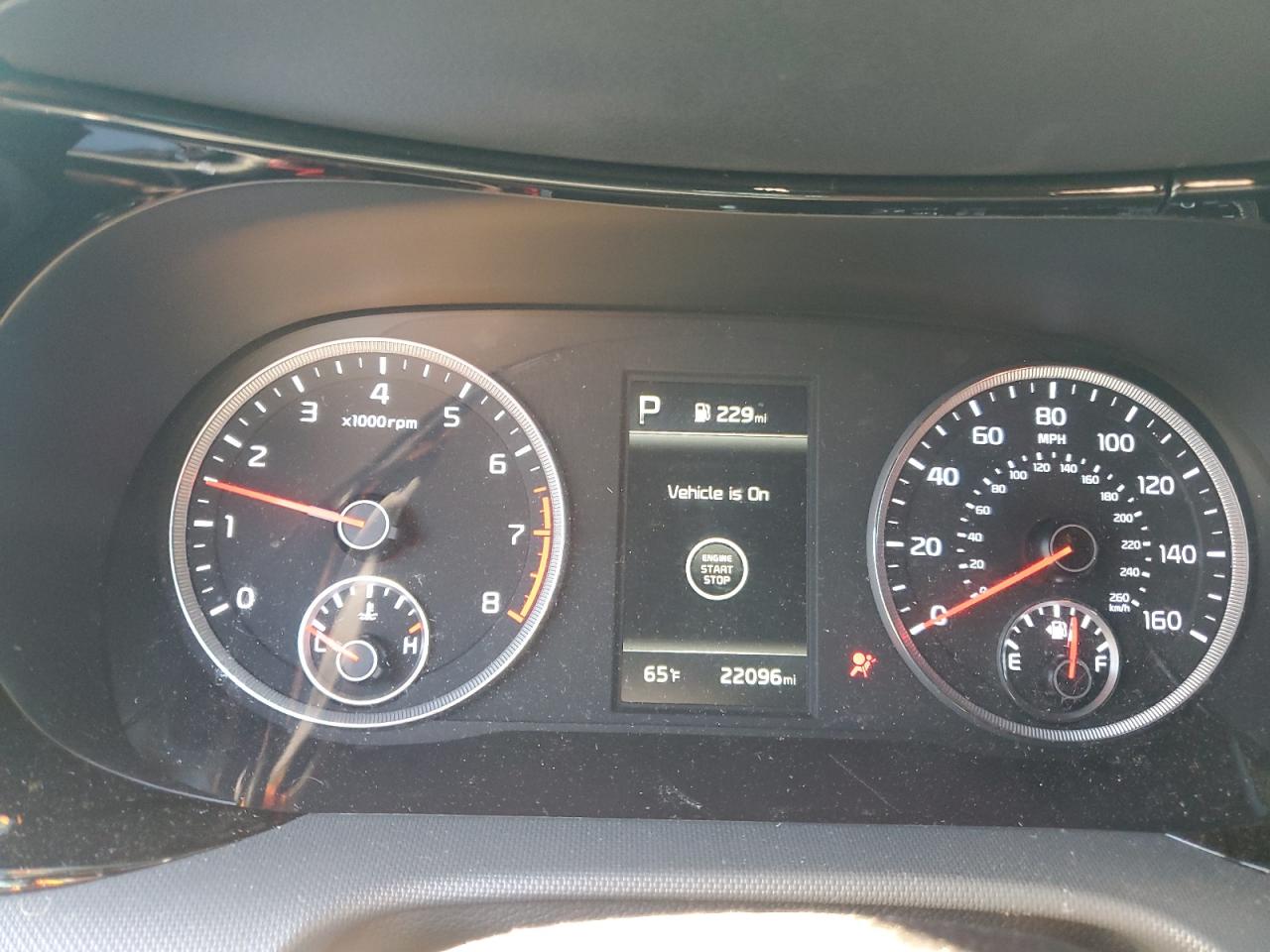 2024 Kia K5 - Image 9