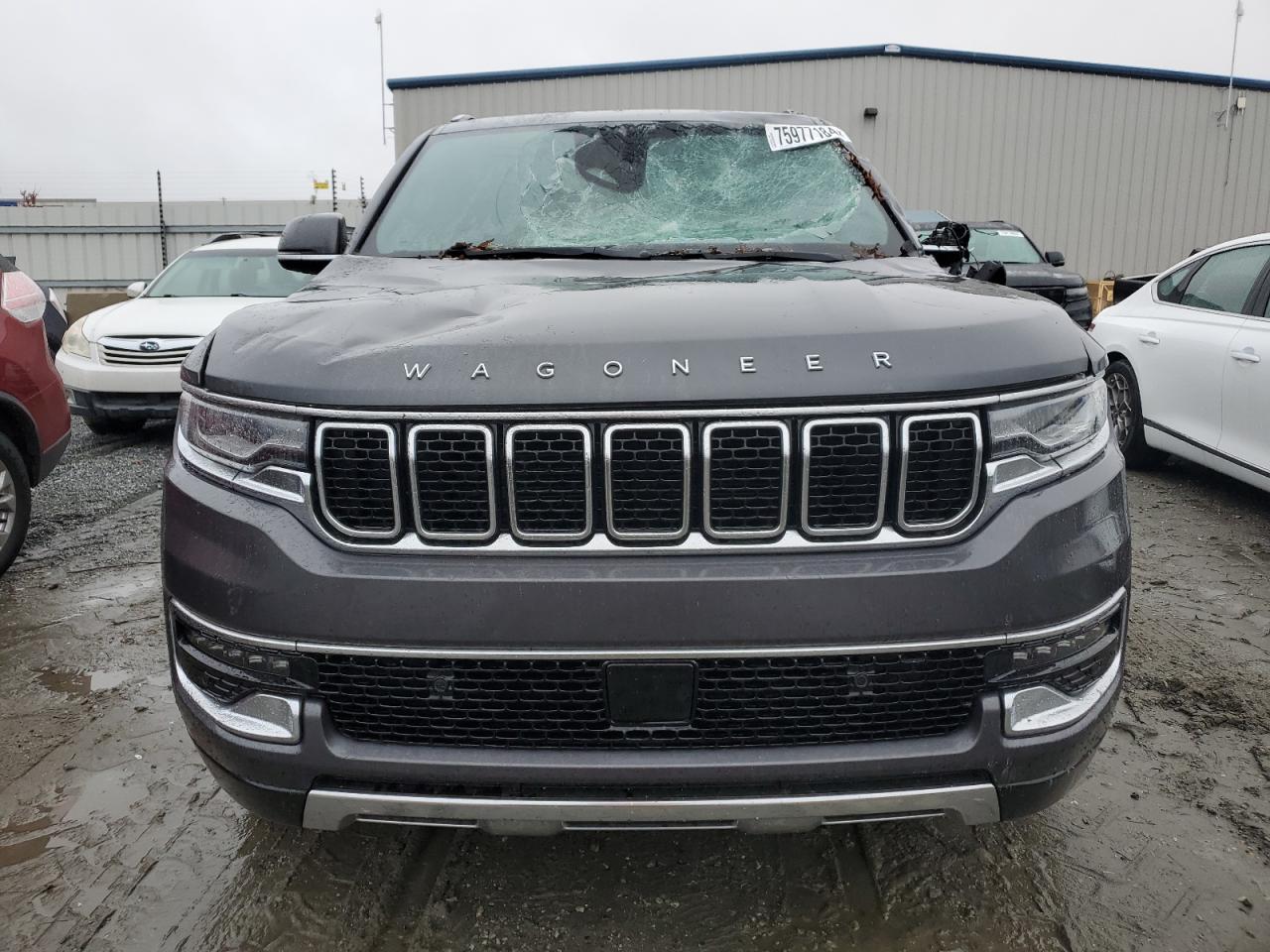2022 Jeep Grand Wagoneer - Image 5