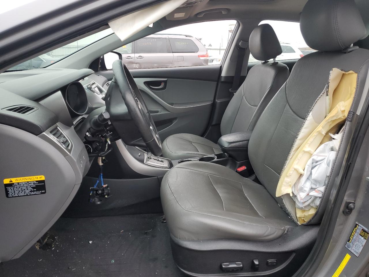 2013 Hyundai Elantra - Image 7
