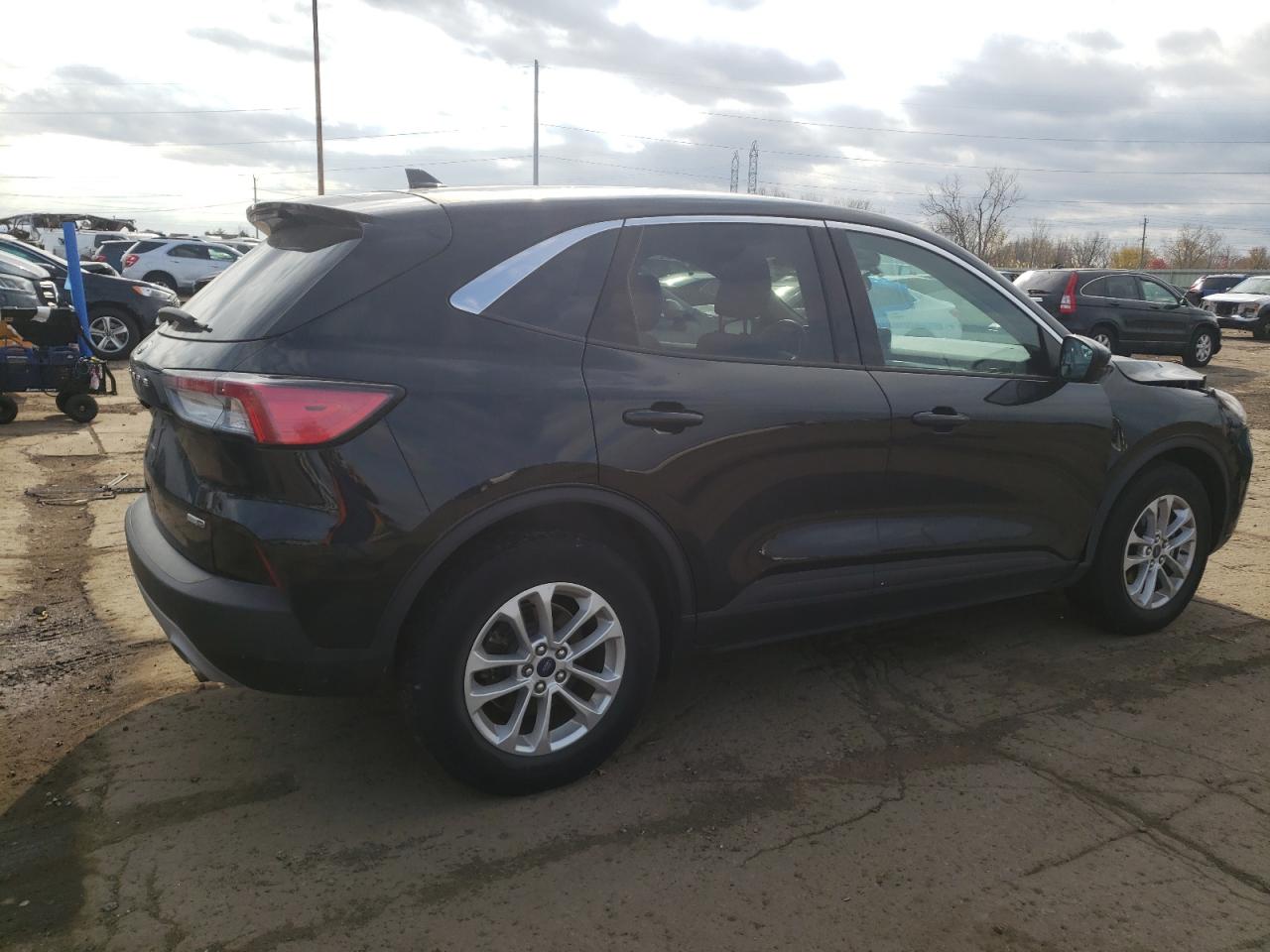 2020 Ford Escape - Image 3