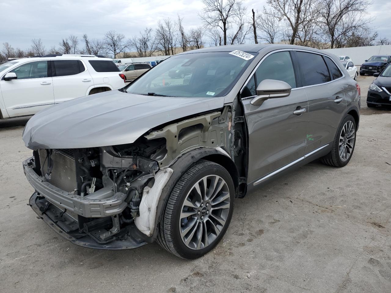 2017 Lincoln MKX - Image 1