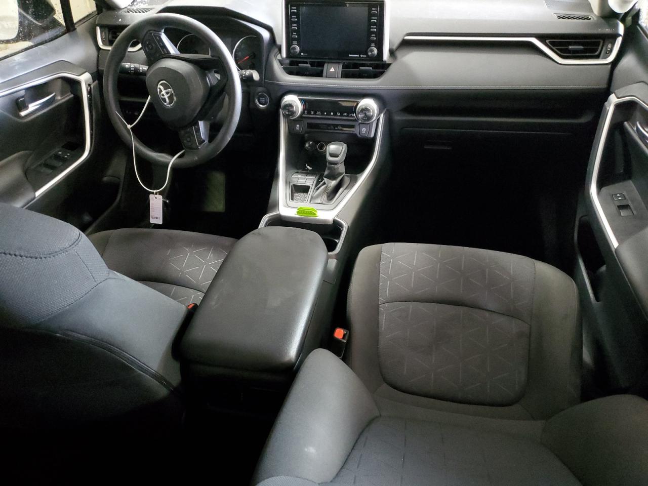 2020 Toyota RAV 4 - Image 8