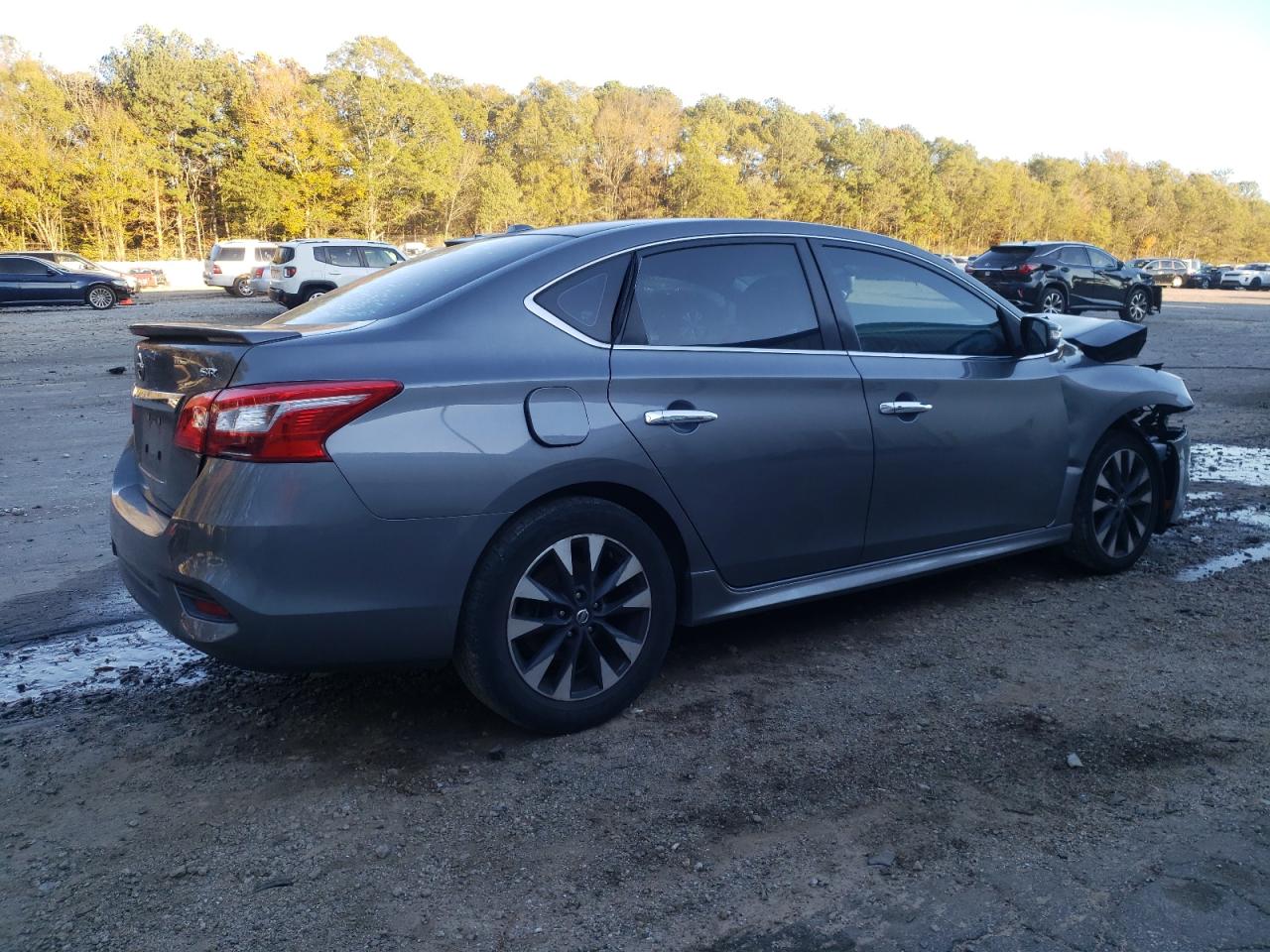 VIN 3N1AB7AP8JY304724 2018 NISSAN SENTRA no.3