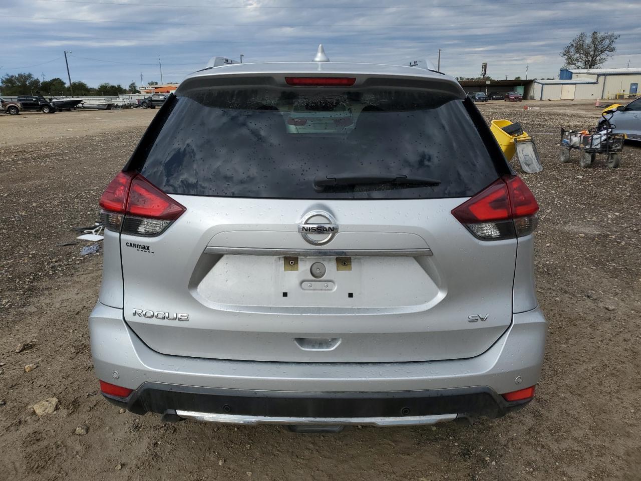 2019 Nissan Rogue - Image 6