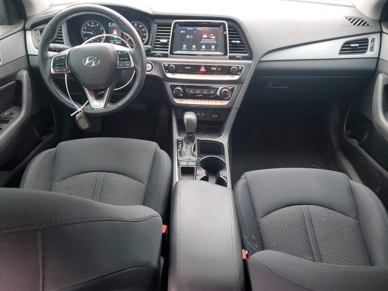 2018 Hyundai Sonata - Image 8