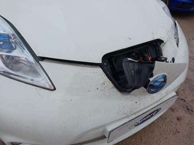2015 NISSAN LEAF TEKNA