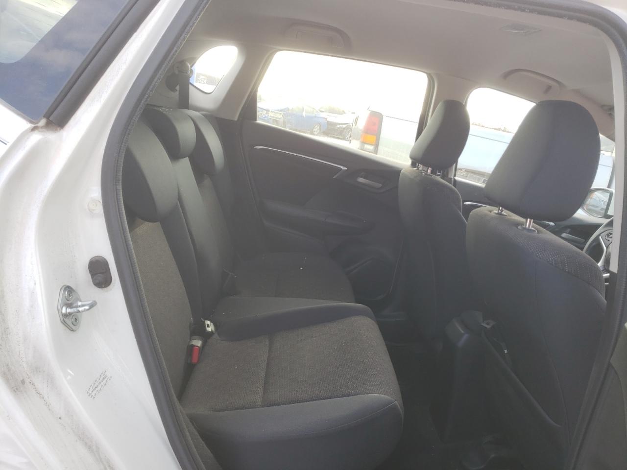 2017 Honda Fit - Image 10