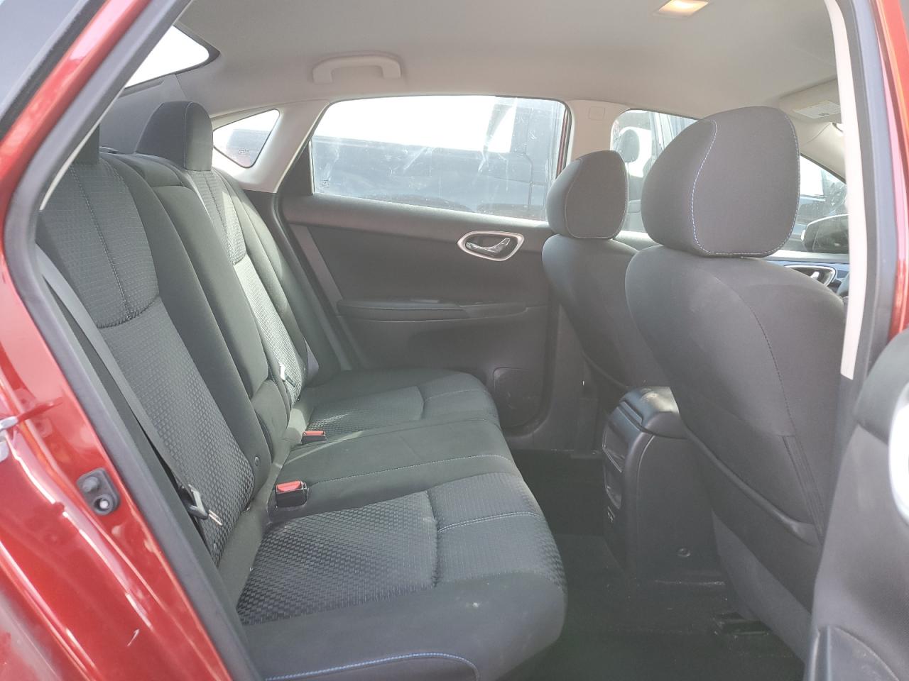 2018 Nissan Sentra - Image 10