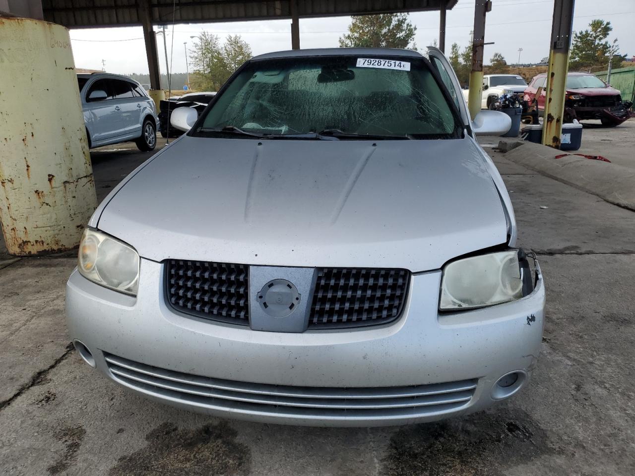 2005 Nissan Sentra - Image 5