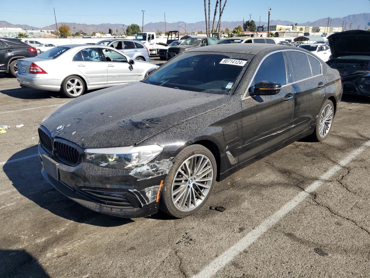 VIN WBAJA9C53JB252325 2018 BMW 5 SERIES no.1