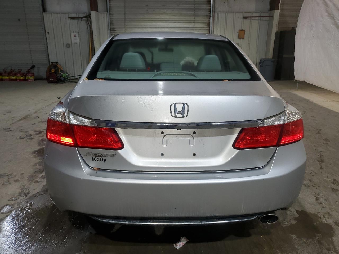 2013 Honda Accord Lx VIN: 1HGCR2F32DA049136 Lot: 81324024