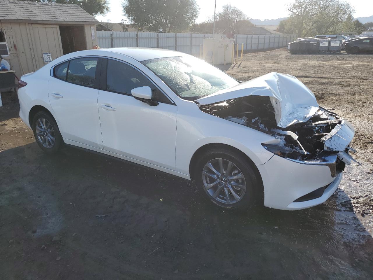 VIN 3MZBPAAM1RM422118 2024 MAZDA 3 no.4