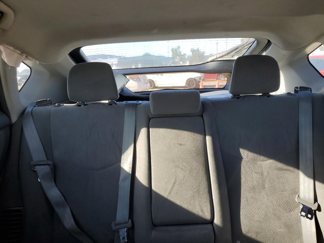 2010 Toyota Prius - Image 10
