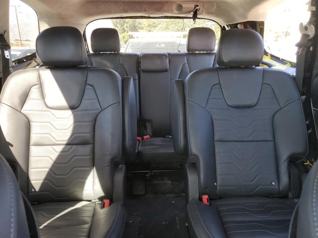 2022 Kia Telluride - Image 10