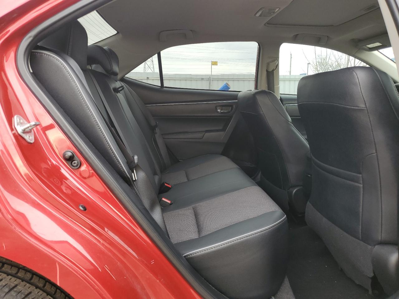 2015 Toyota Corolla - Image 10