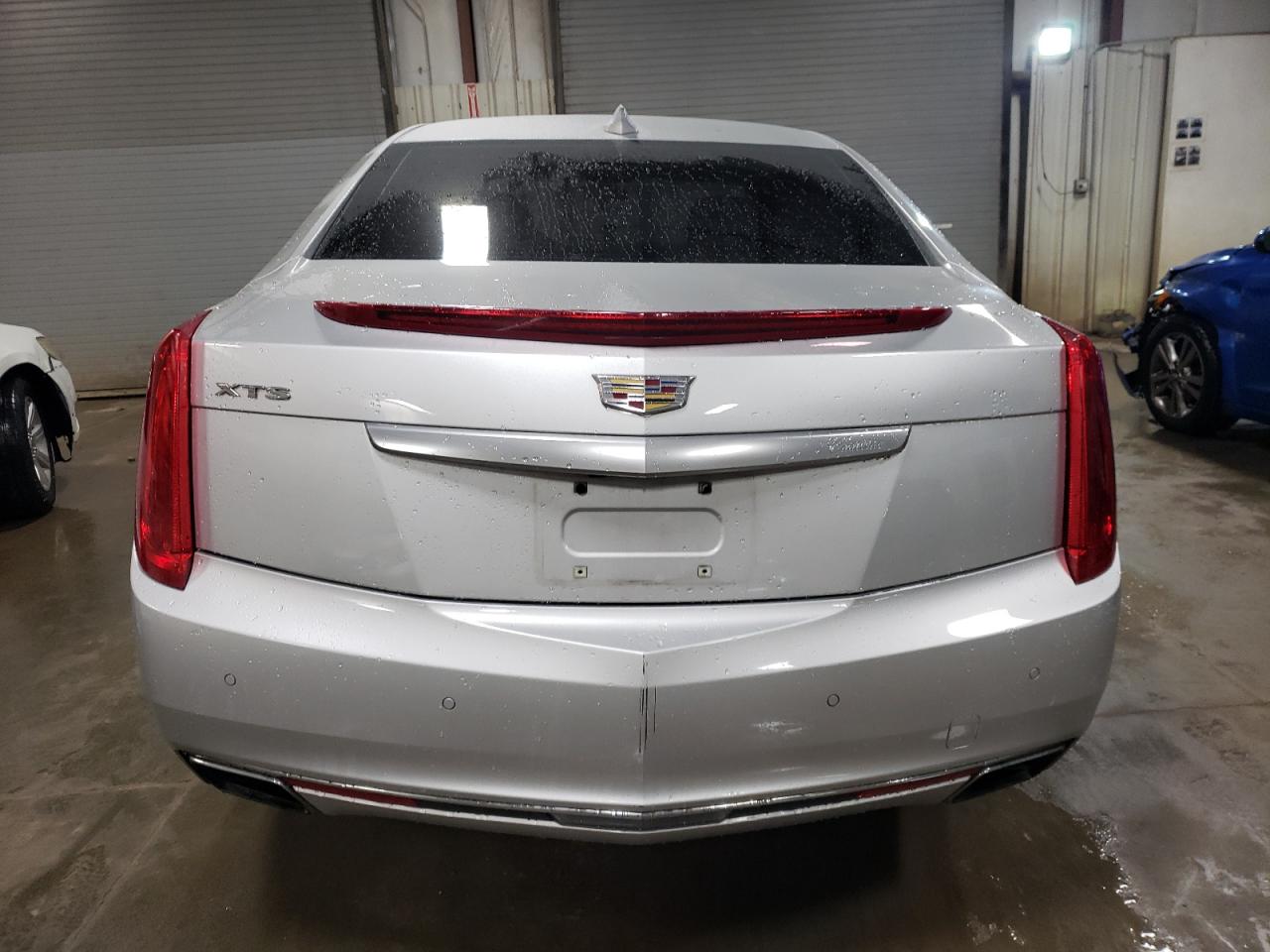 2017 Cadillac XTS - Image 6