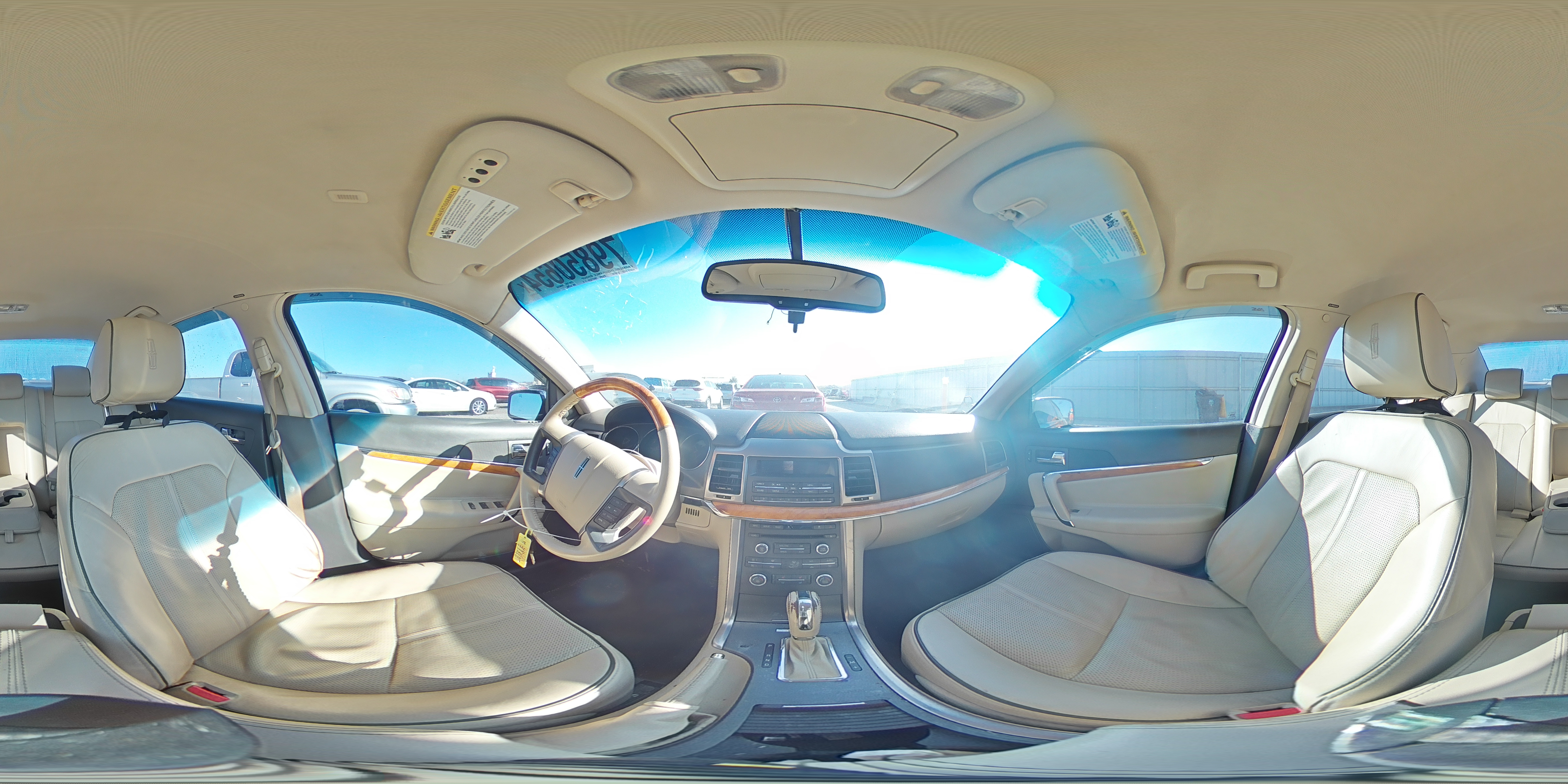 2010 Lincoln MKZ - Image 12
