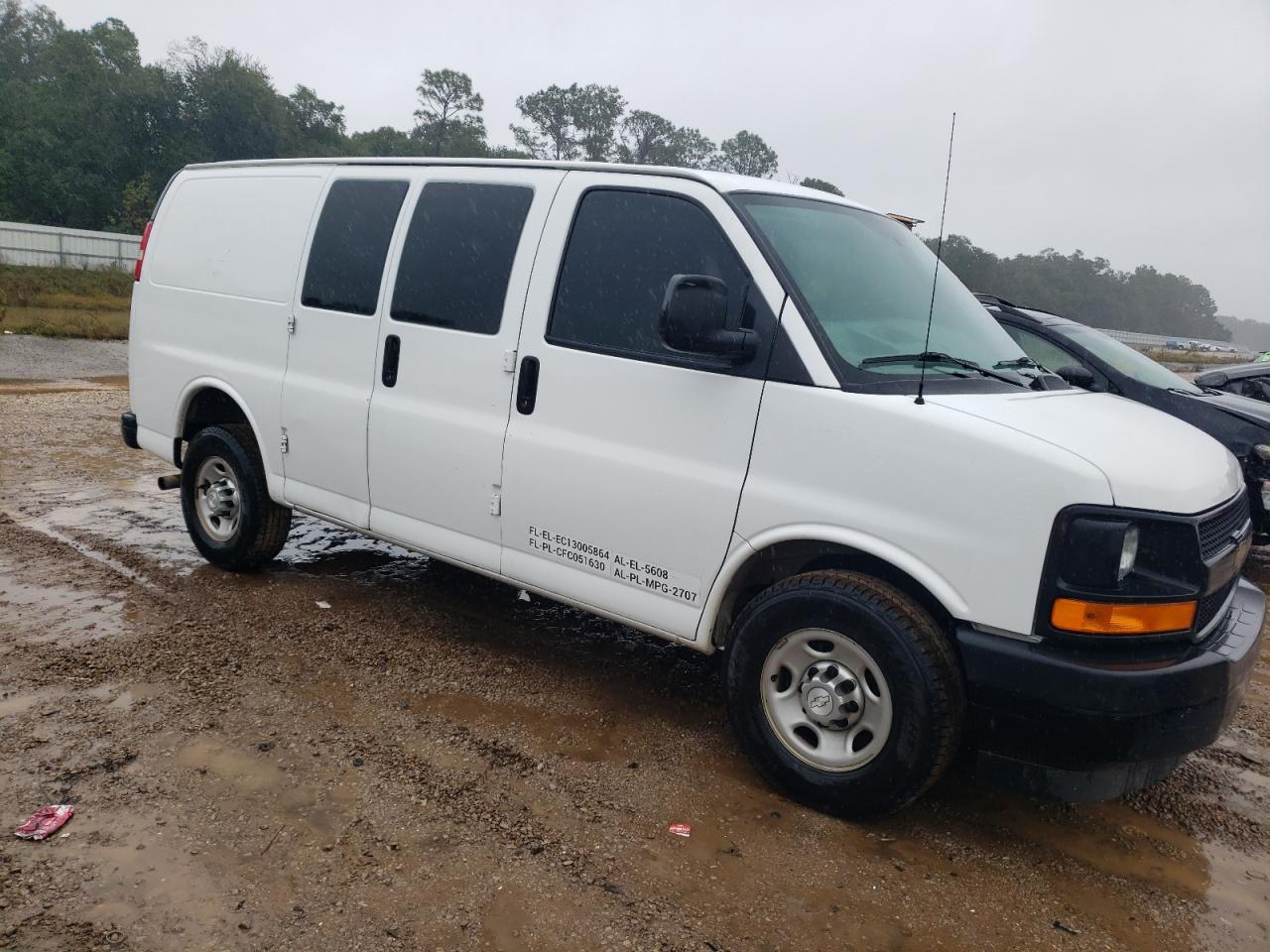 2017 Chevrolet Express G2500 VIN: 1GCWGAFF8H1351722 Lot: 79644904