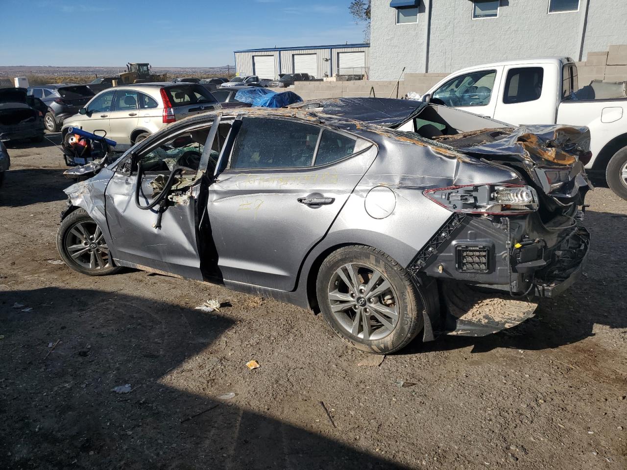 2018 Hyundai Elantra - Image 2