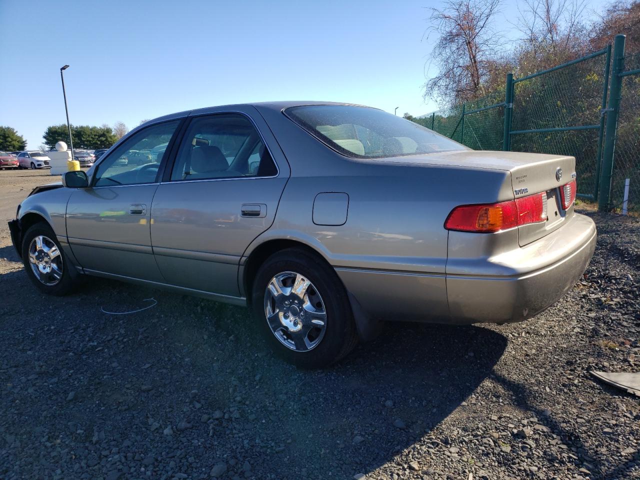 2000 Toyota Camry Ce VIN: JT2BF22K5Y0238738 Lot: 79704294