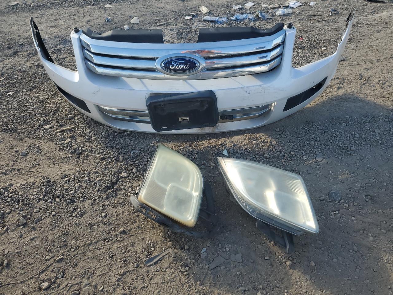2009 Ford Fusion - Image 12