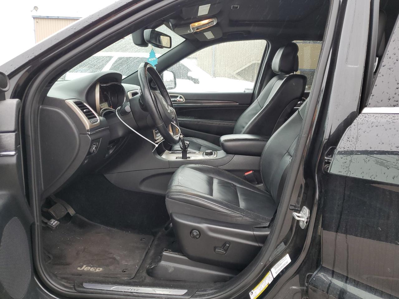 2014 Jeep Grand Cherokee - Image 7