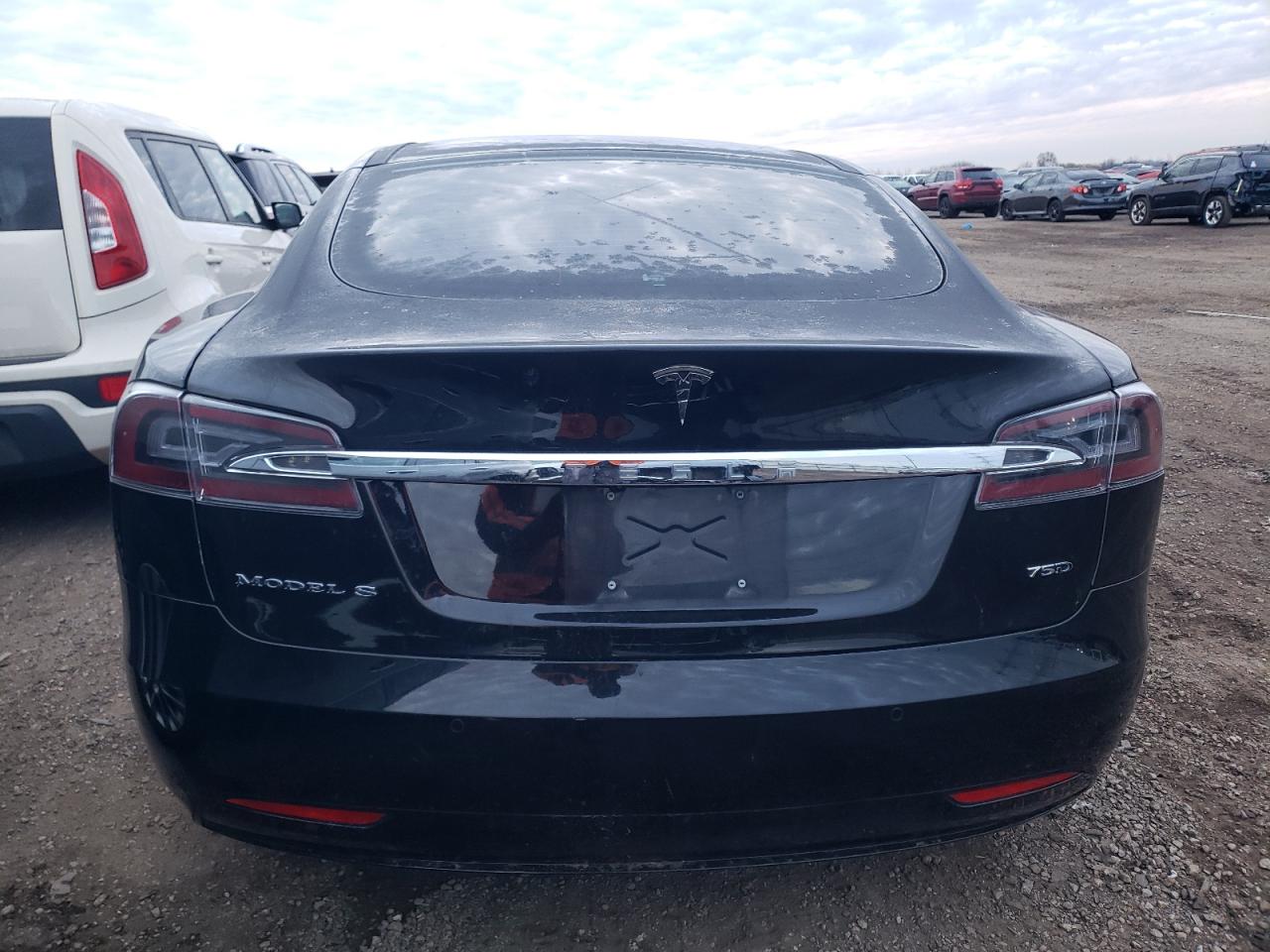 2017 Tesla Model S VIN: 5YJSA1E22HF231047 Lot: 82042634