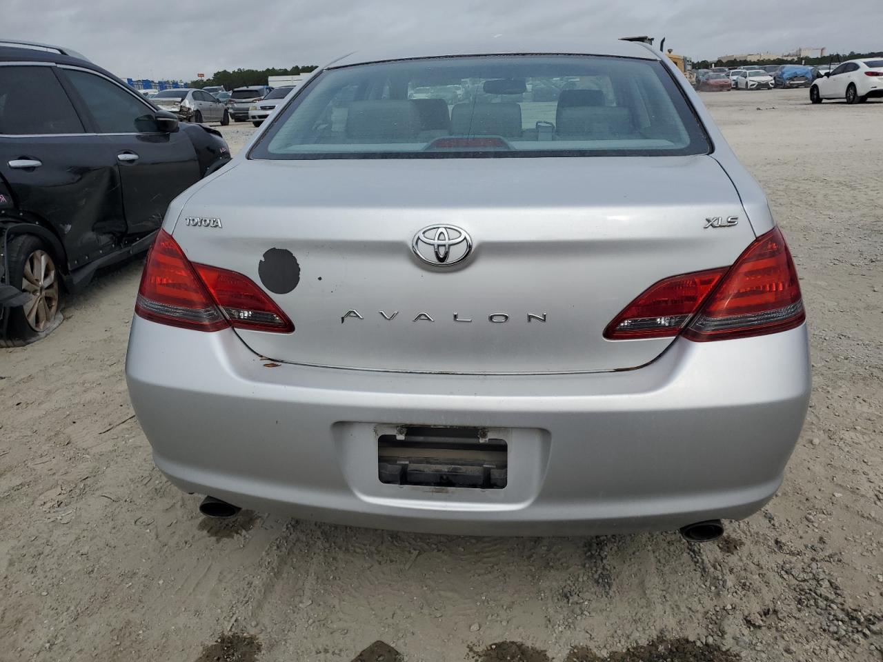 2008 Toyota Avalon Xl VIN: 4T1BK36B98U260555 Lot: 79888194