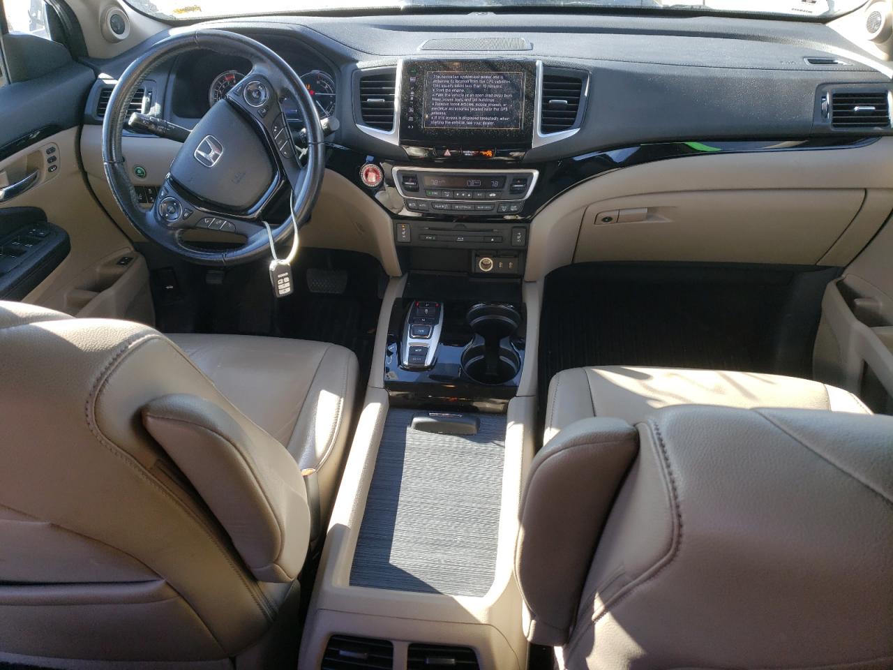 2016 Honda Pilot - Image 8