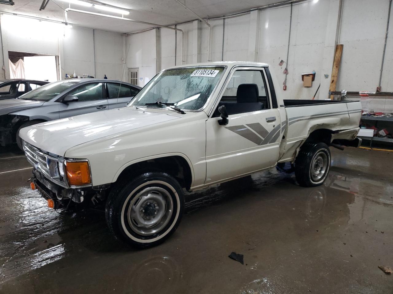1988 Toyota Pickup - Image 1