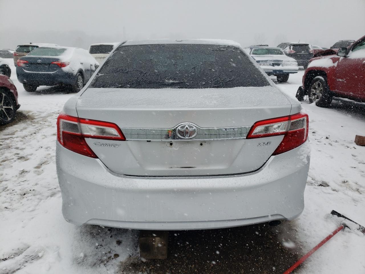 2013 Toyota Camry L VIN: 4T4BF1FK2DR332382 Lot: 81312324