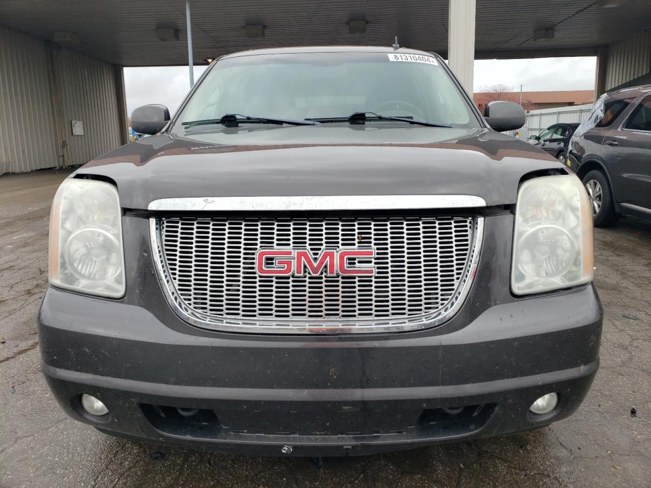2011 GMC Yukon - Image 5