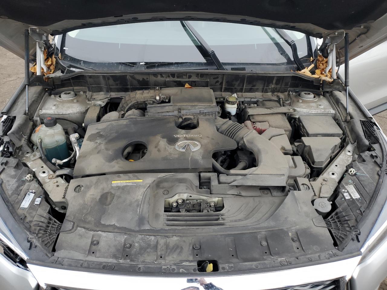 2019 Infiniti QX50 - Image 12