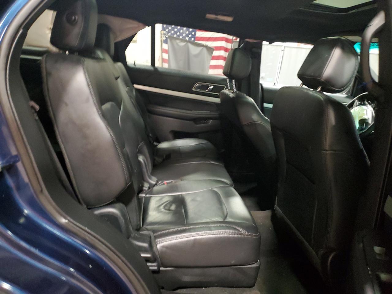 2017 Ford Explorer - Image 11