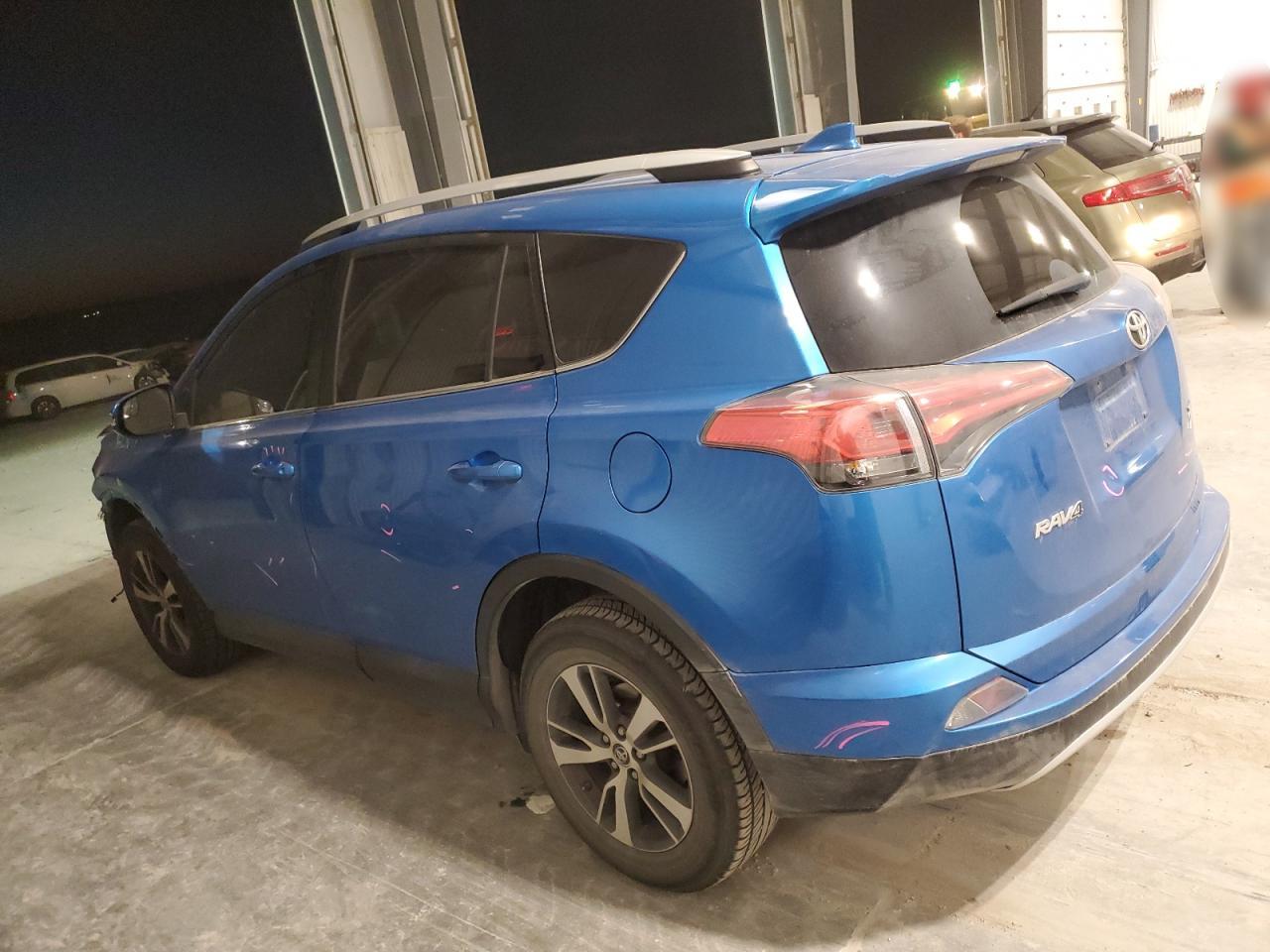 2016 Toyota RAV 4 - Image 2