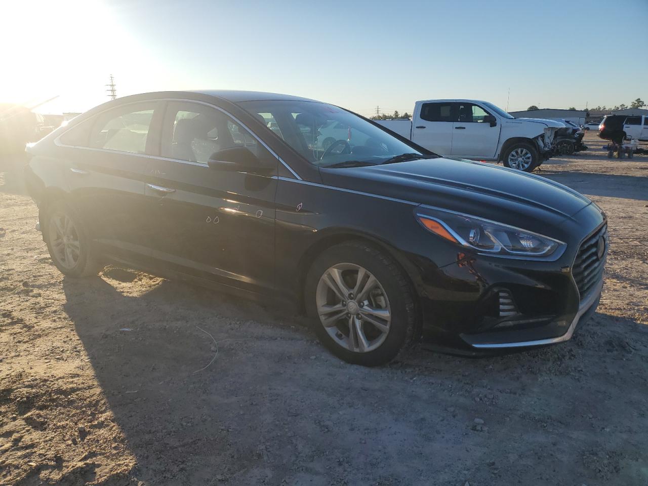 2018 Hyundai Sonata - Image 4