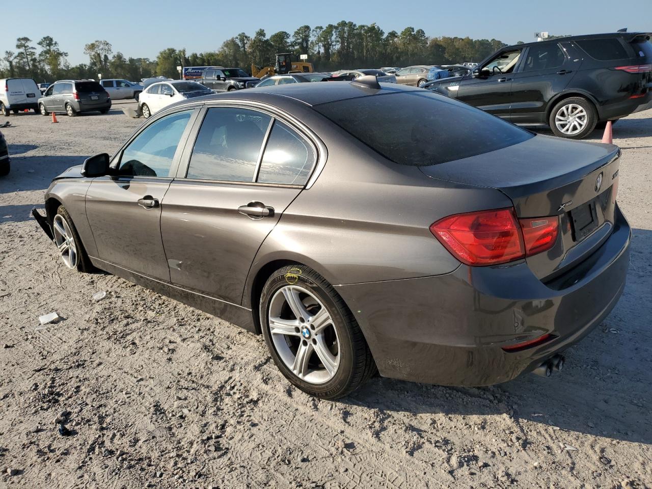 VIN WBA3B3C50DF537306 2013 BMW 3 SERIES no.2