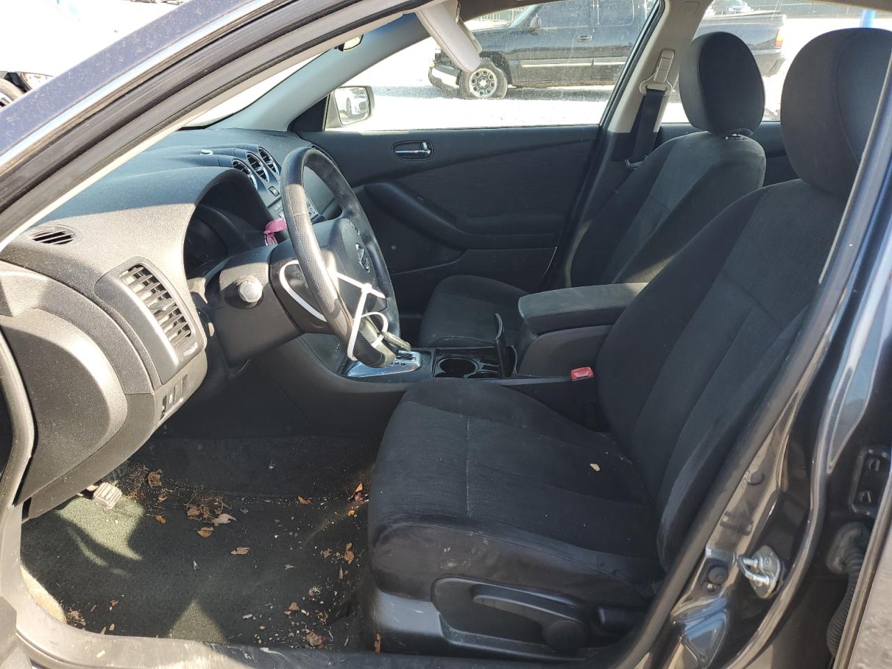 2012 Nissan Altima - Image 7