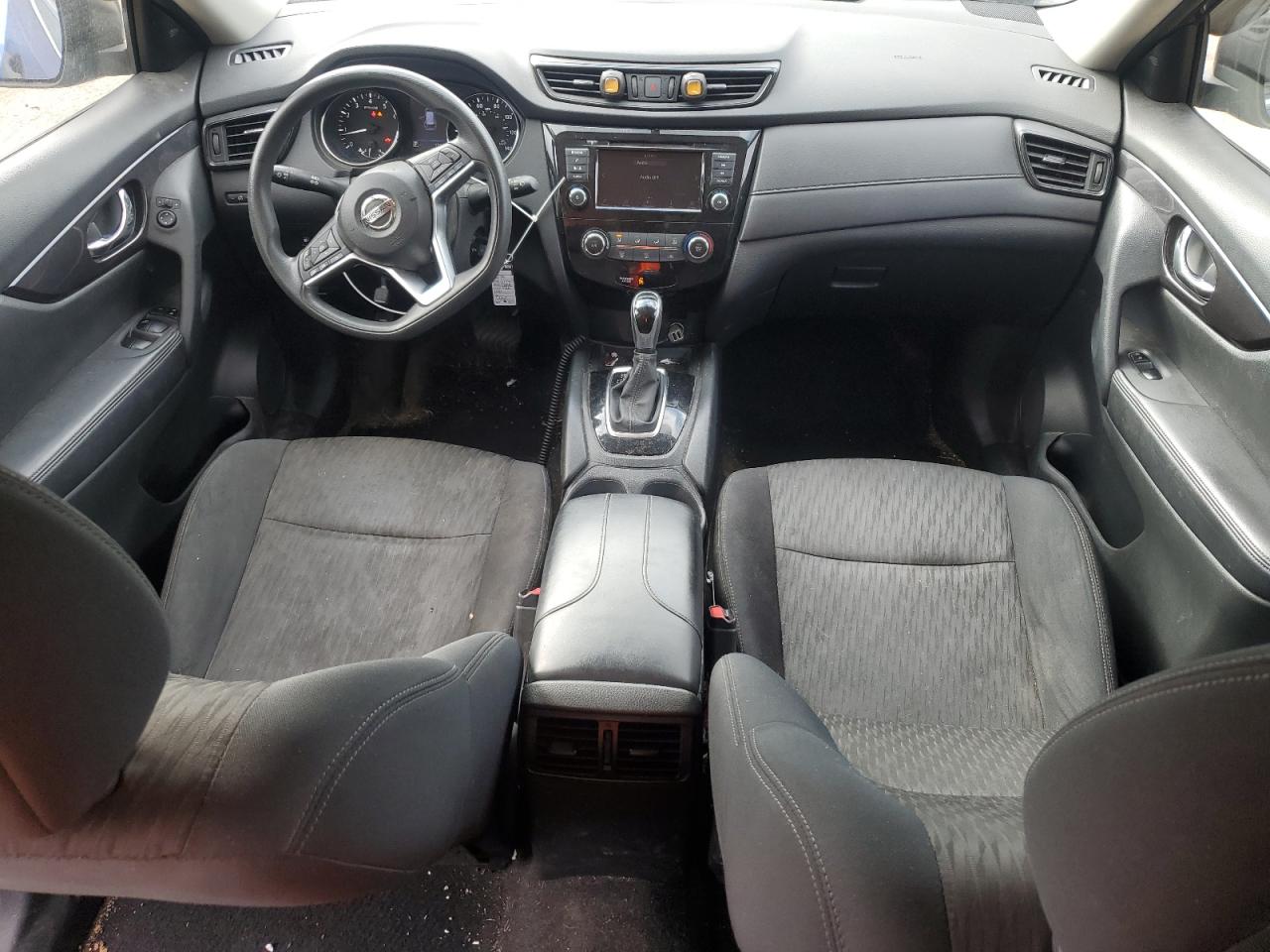2018 Nissan Rogue - Image 8