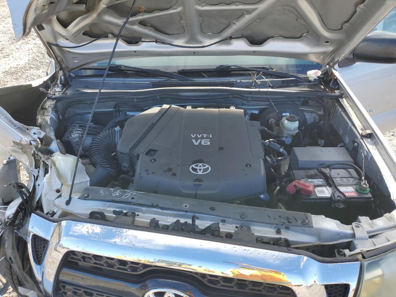 2010 Toyota Tacoma - Image 13