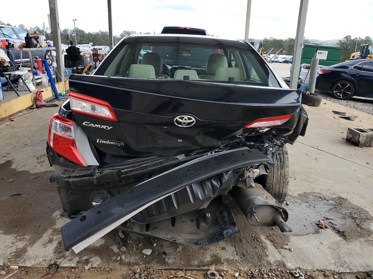2014 Toyota Camry - Image 6