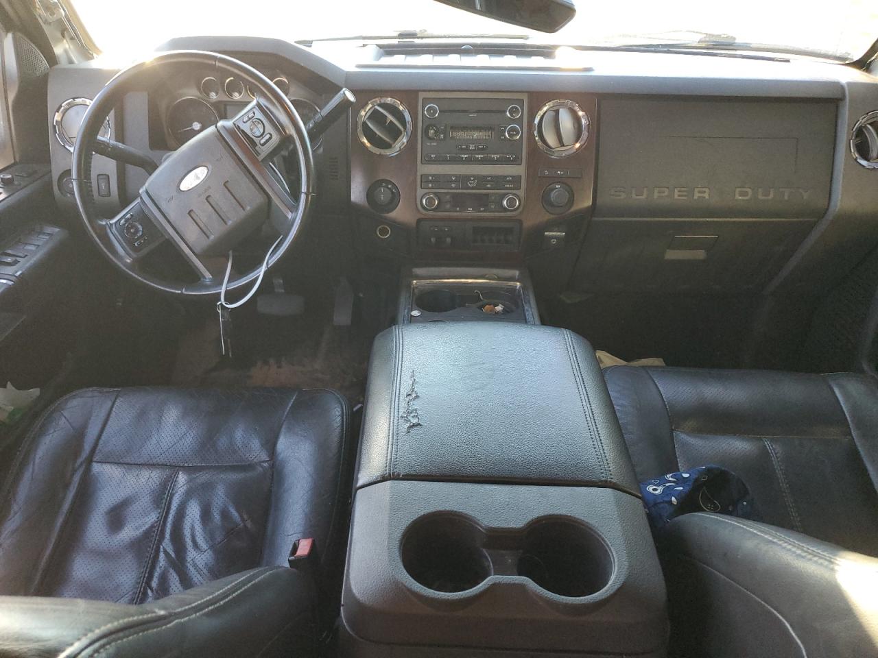 2012 Ford F250 - Image 8