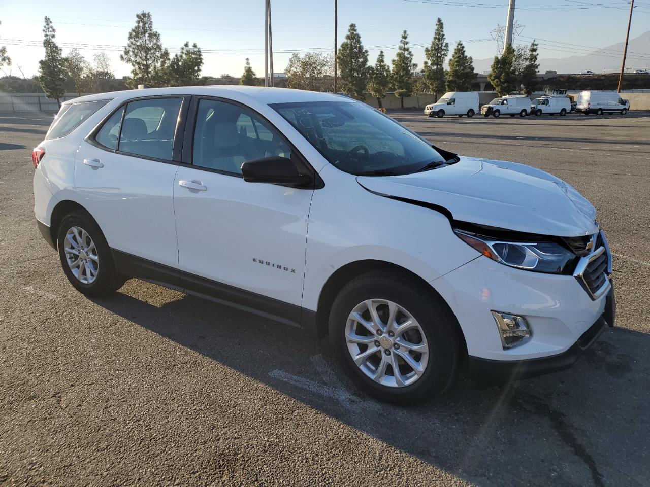 2019 Chevrolet Equinox - Image 4