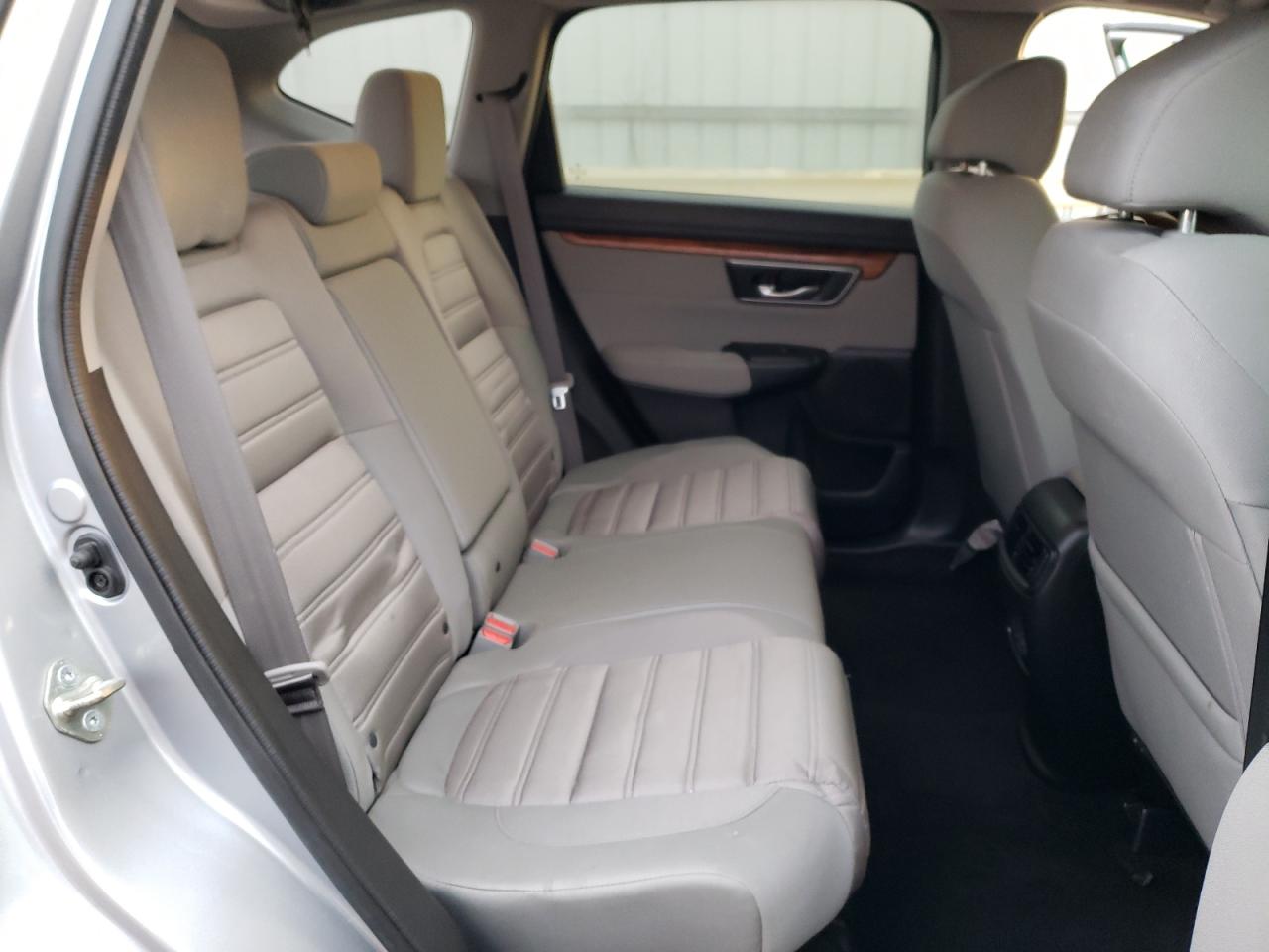 2018 Honda CR-V - Image 11
