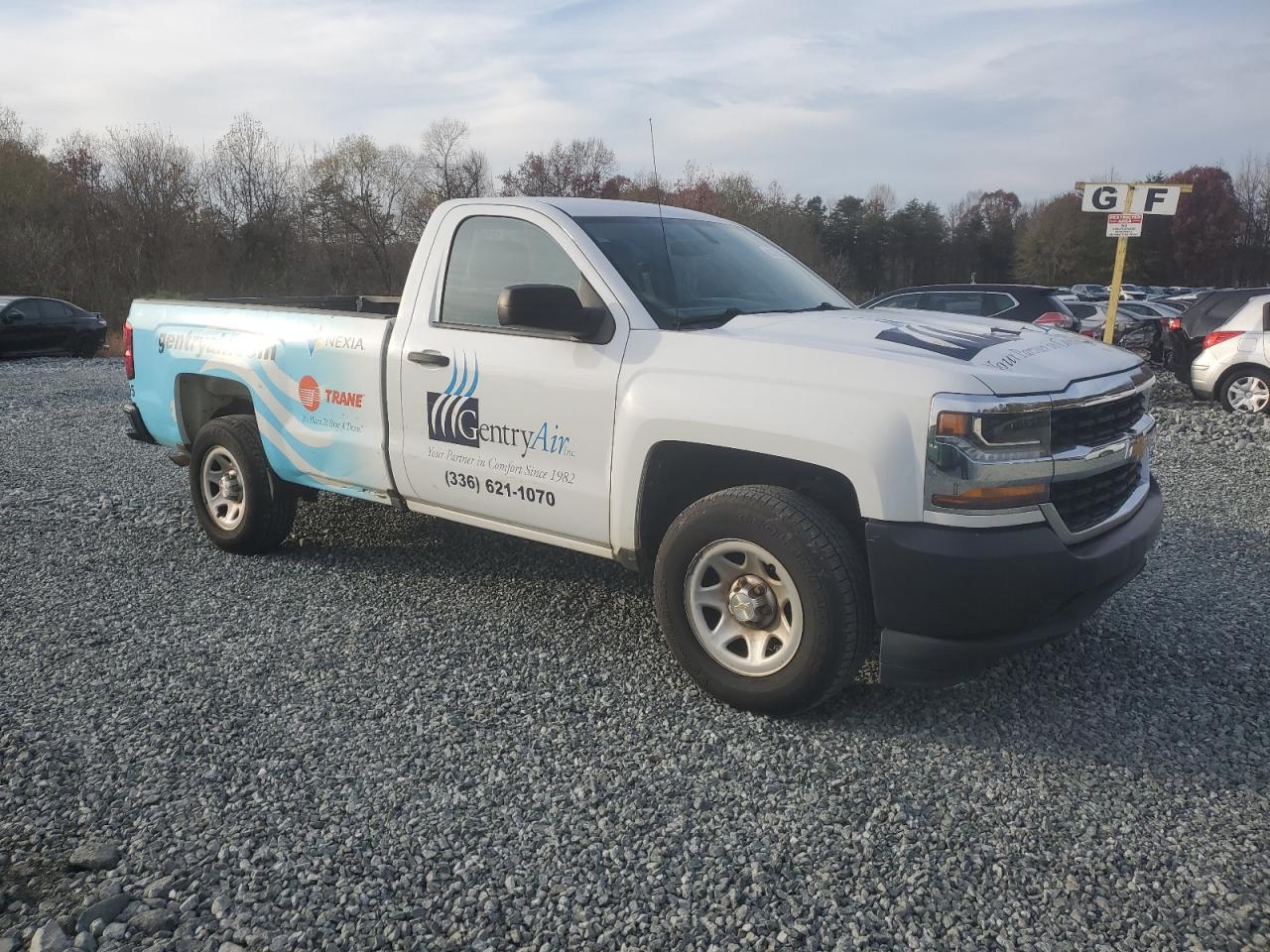 2016 Chevrolet Silverado - Image 4