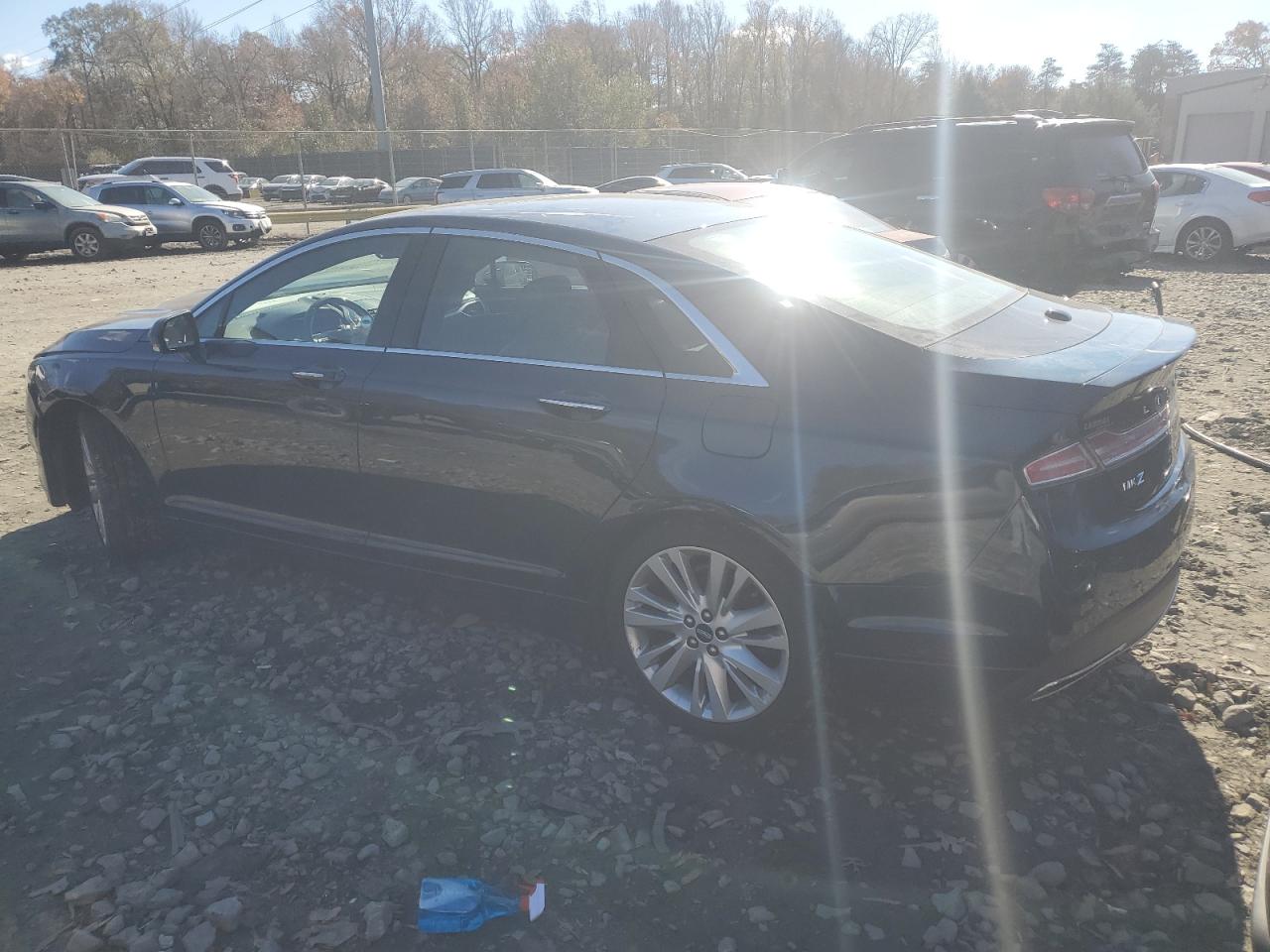 2017 Lincoln MKZ - Image 2