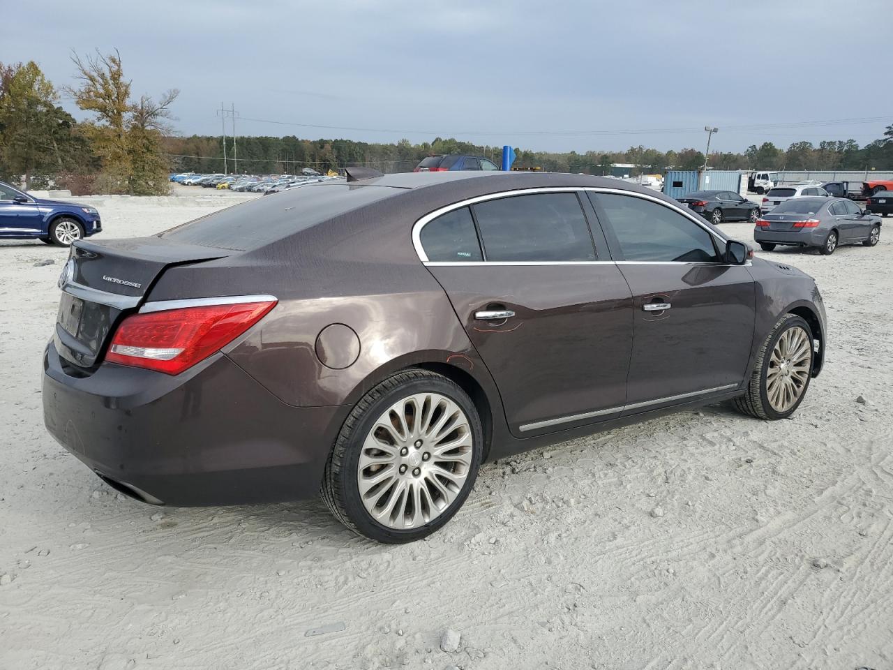 VIN 1G4GF5G35FF181222 2015 BUICK LACROSSE no.3