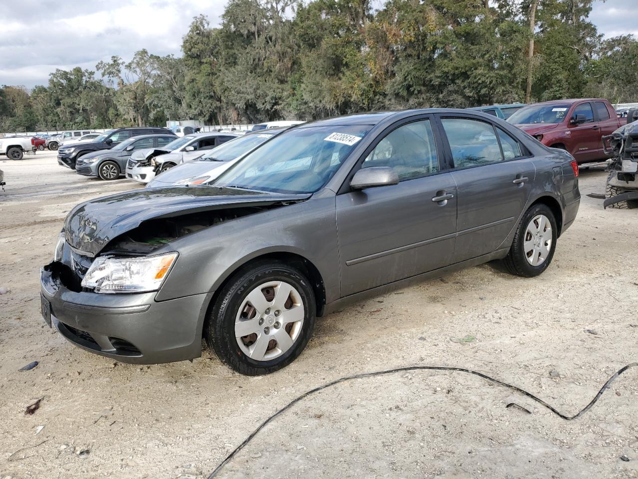 2009 Hyundai Sonata - Image 1
